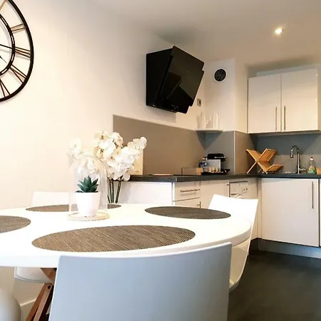 Cosy Centre Apartment *